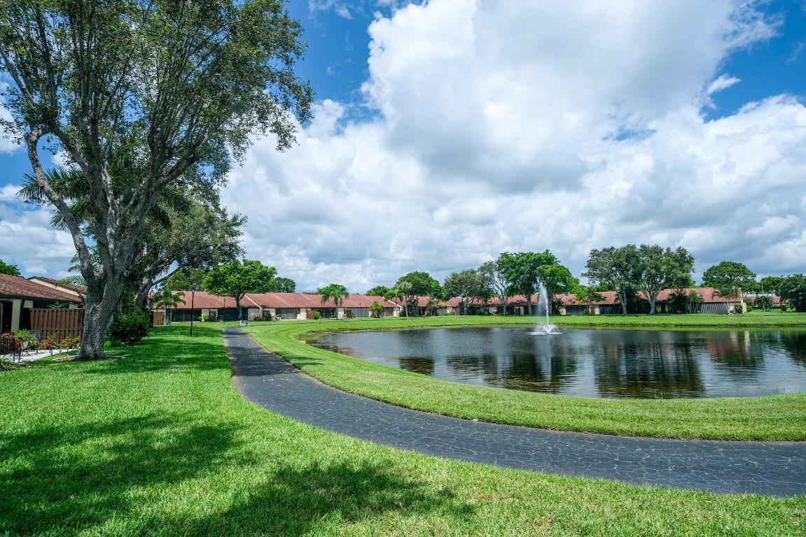 PALM CLUB VILLAGE I CONDO - Residential