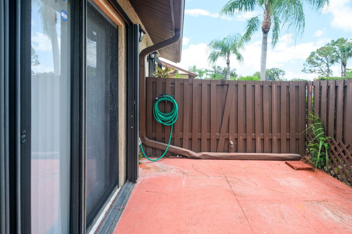 PALM CLUB VILLAGE I CONDO - Residential