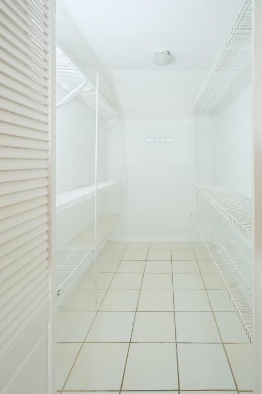 PALM CLUB VILLAGE I CONDO - Residential