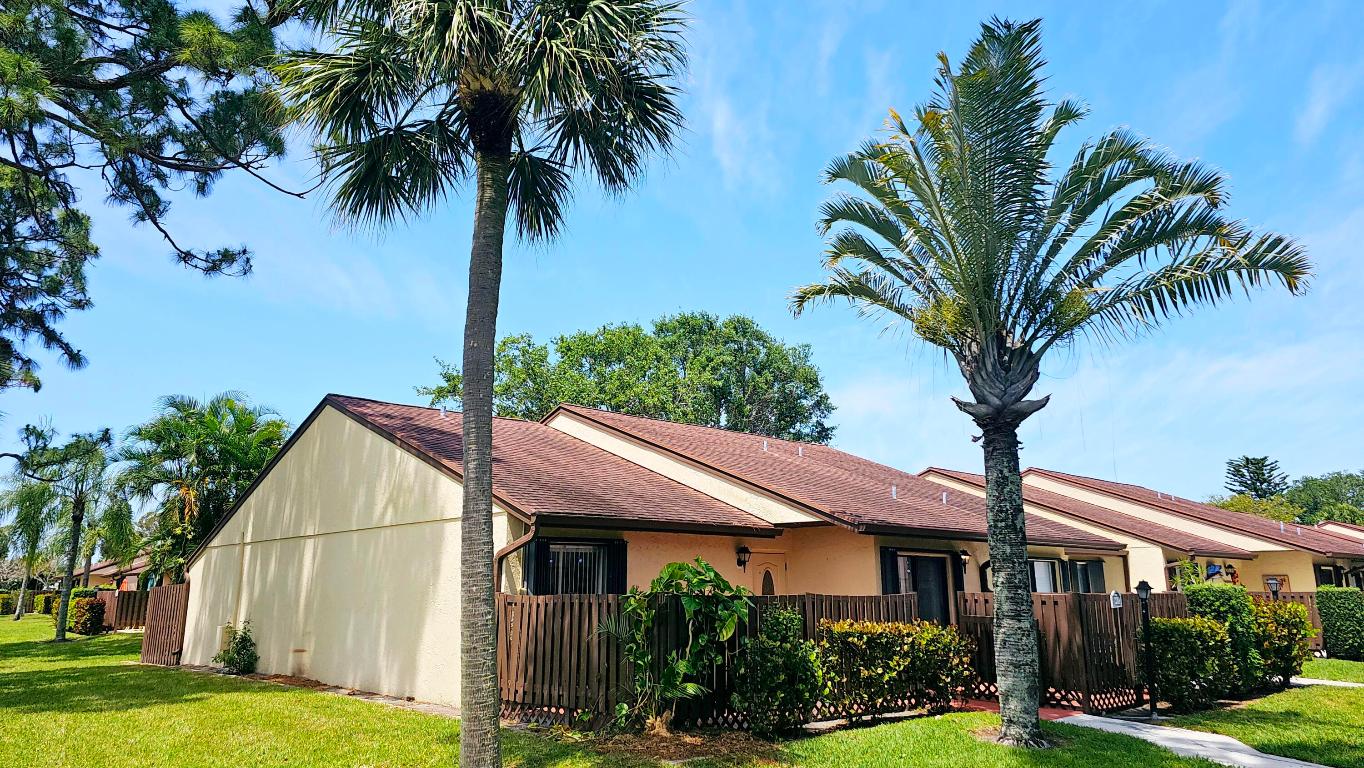 PALM CLUB VILLAGE I CONDO - Residential