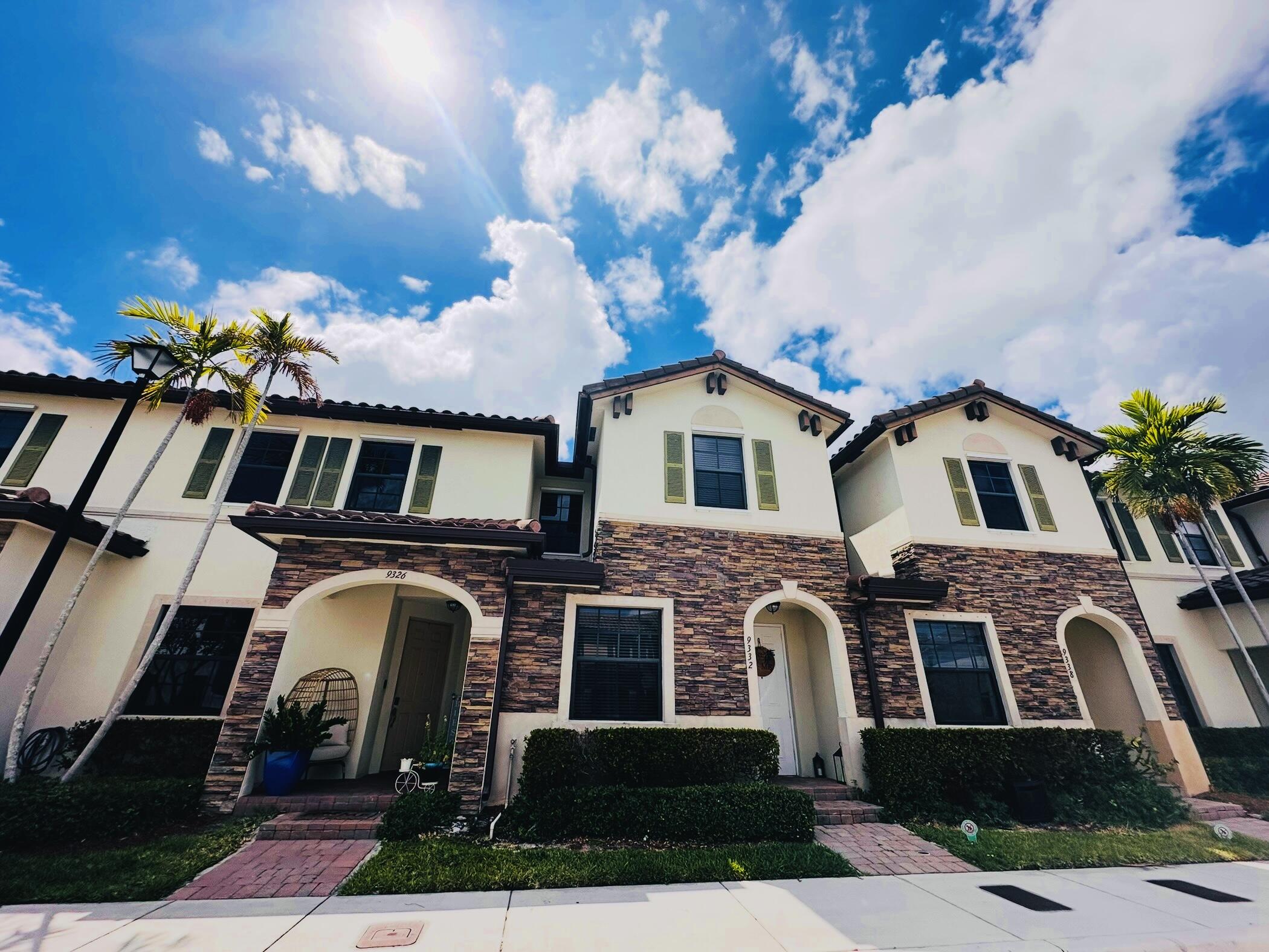 9326 W 33rd Lane, Hialeah, FL, 33018/$500,000 1 9326 W 33rd Lane