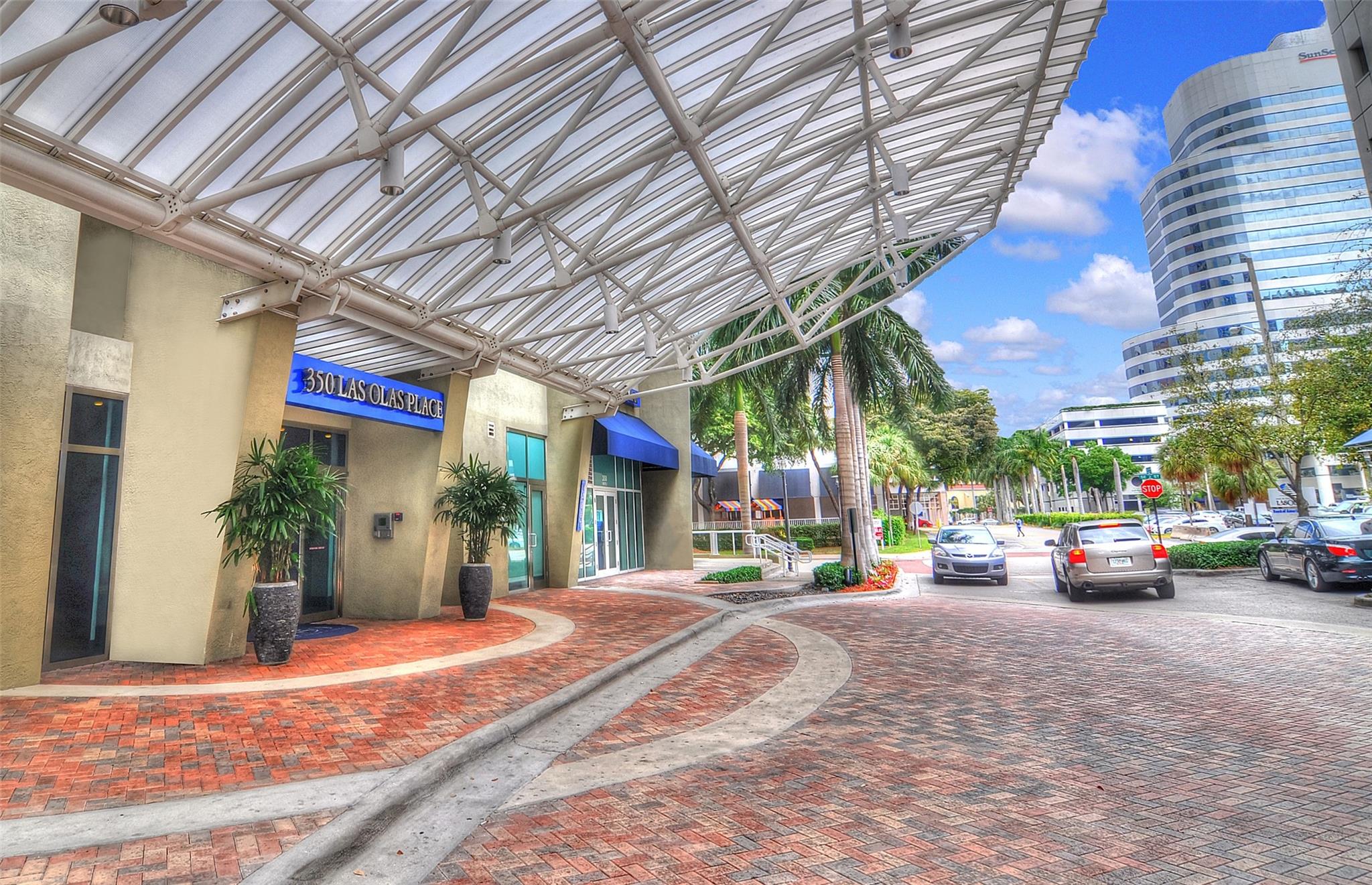 350 LAS OLAS PLACE - Residential