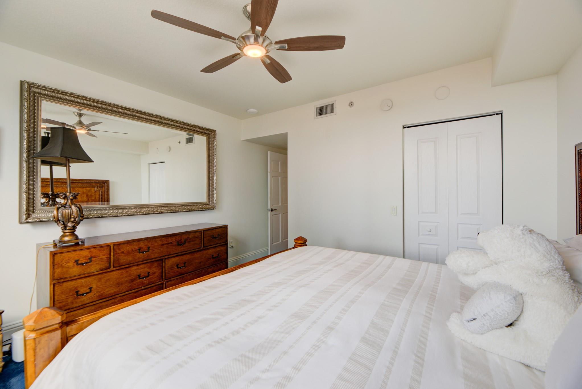 350 LAS OLAS PLACE - Residential