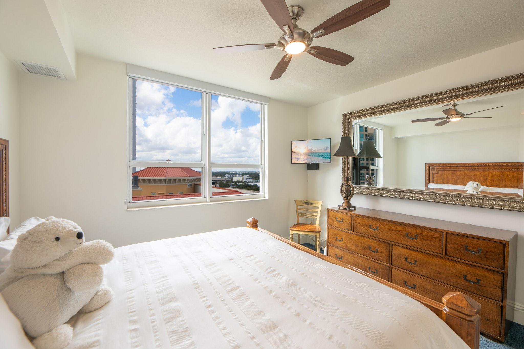 350 LAS OLAS PLACE - Residential