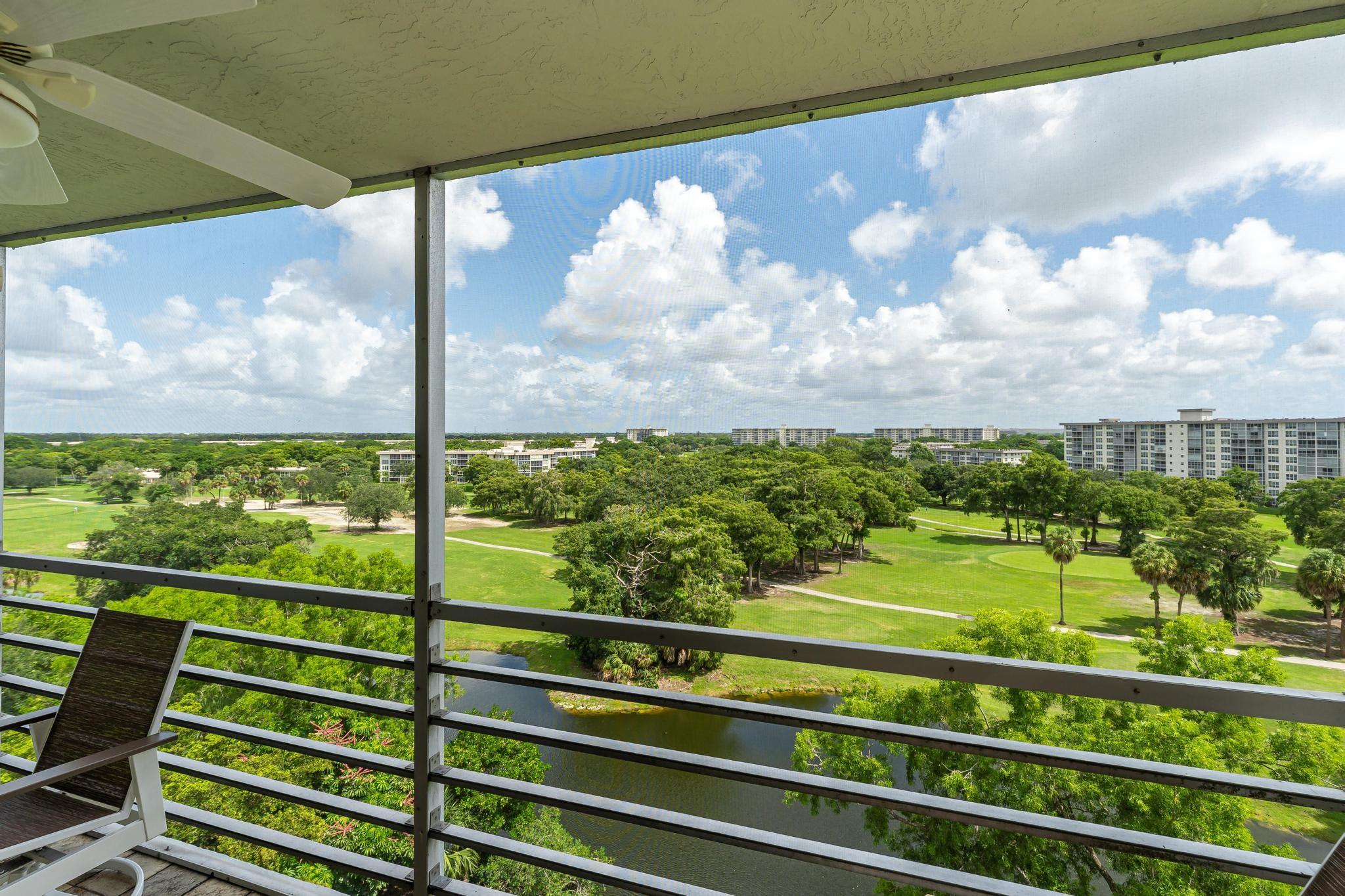 4015 W Palm Aire Dr 907