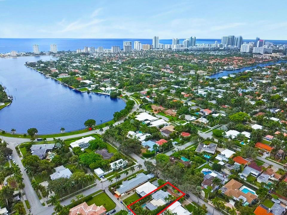 HOLLYWOOD LAKES SEC - Residential Lease