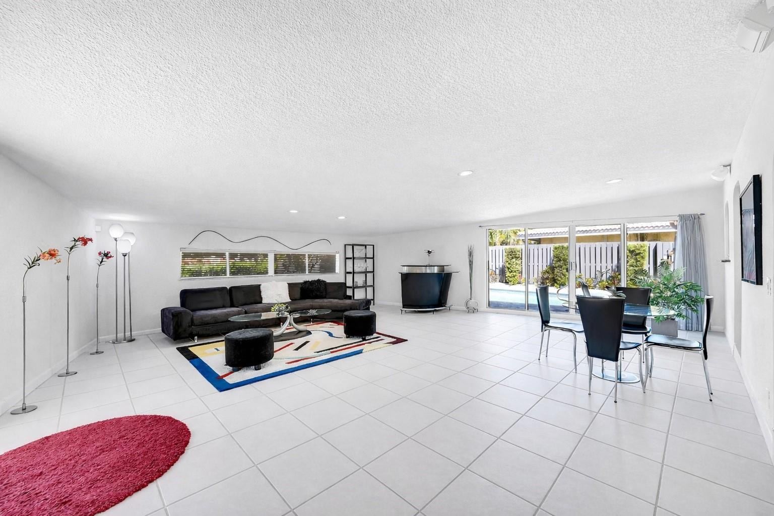 Coral Brook 37-18 B - Residential