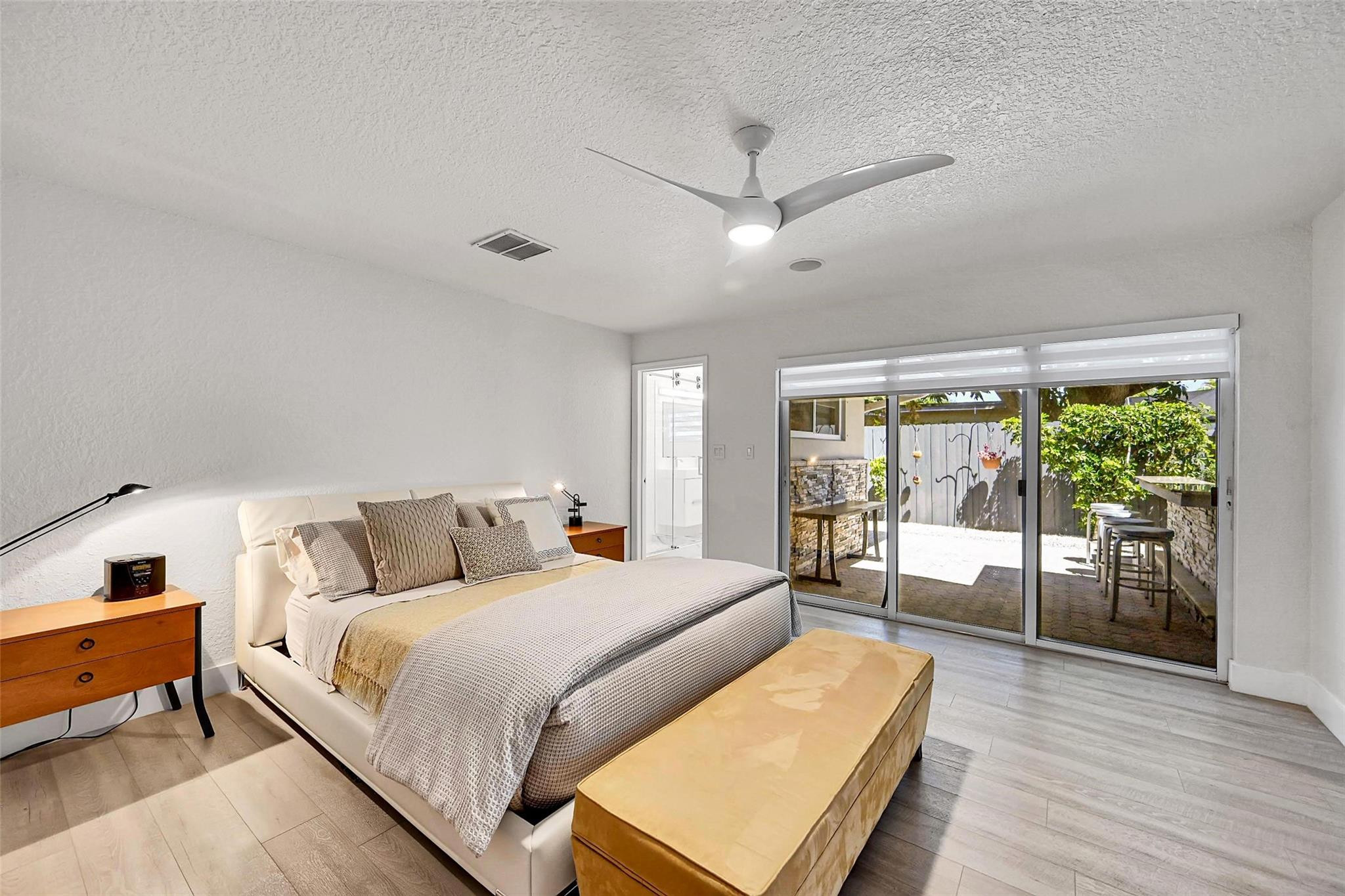 Coral Brook 37-18 B - Residential