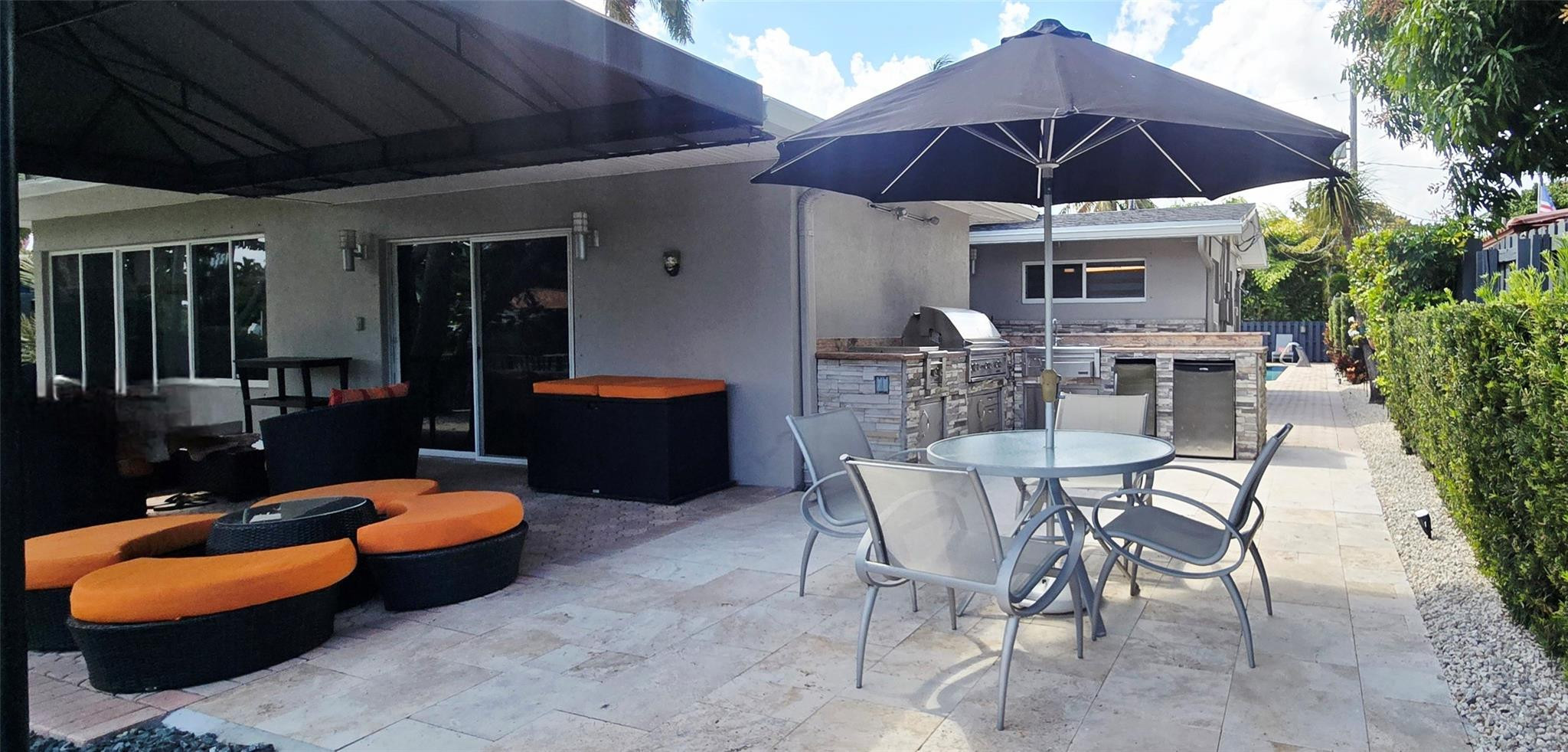 Coral Brook 37-18 B - Residential