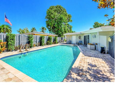 Tiny photo for 3044 NE 15th Terrace, Oakland Park, FL 33334 (MLS # F10552159)