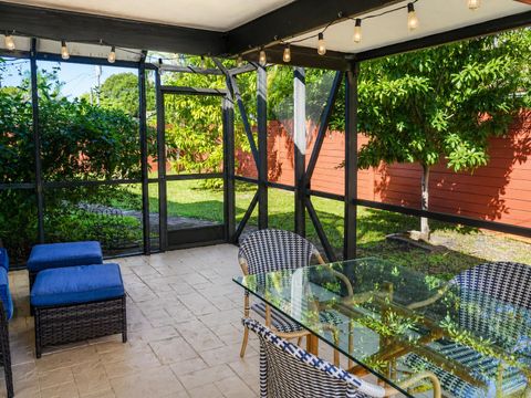 Tiny photo for 819 NE 2ND Court, Hallandale Beach, FL 33009 (MLS # B26054536)