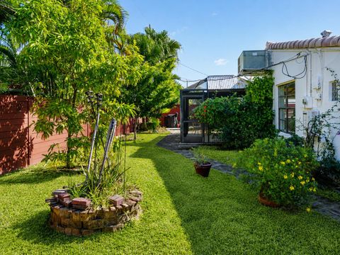 Tiny photo for 819 NE 2ND Court, Hallandale Beach, FL 33009 (MLS # B26054536)