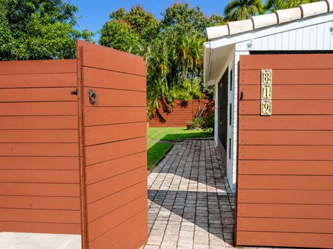 Tiny photo for 819 NE 2ND Court, Hallandale Beach, FL 33009 (MLS # B26054536)