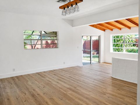 Tiny photo for 819 NE 2ND Court, Hallandale Beach, FL 33009 (MLS # B26054536)