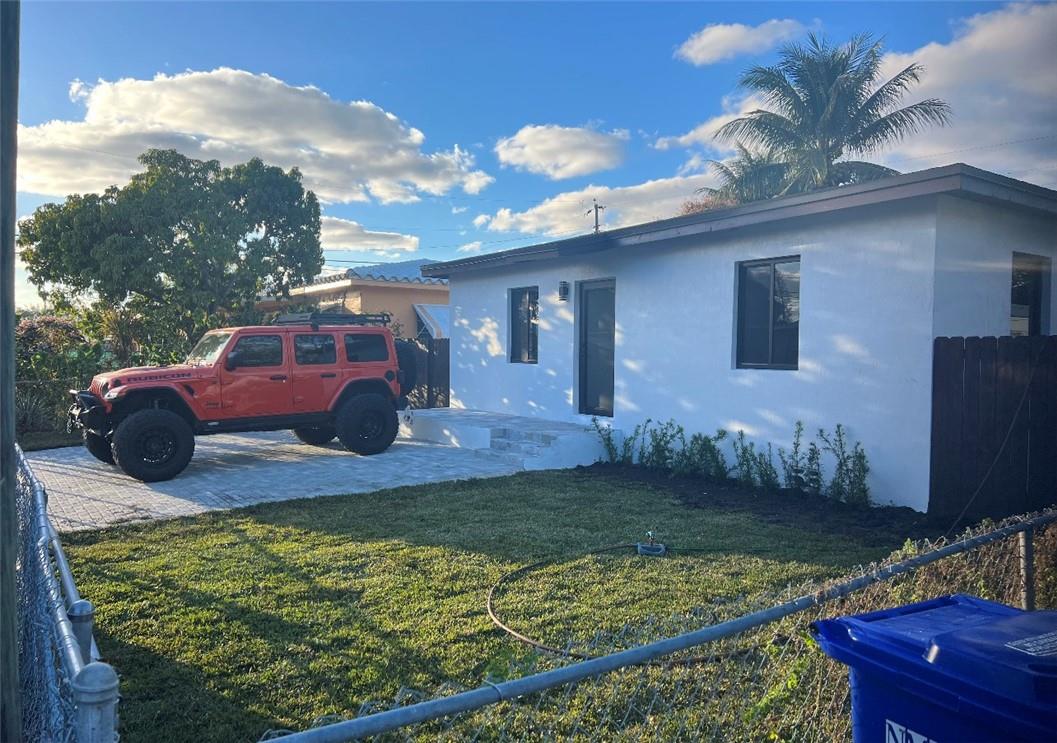 1545 NE 153rd Ter