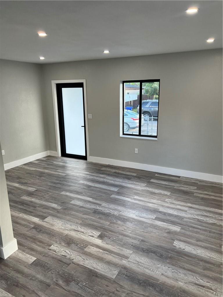1545 NE 153rd Ter