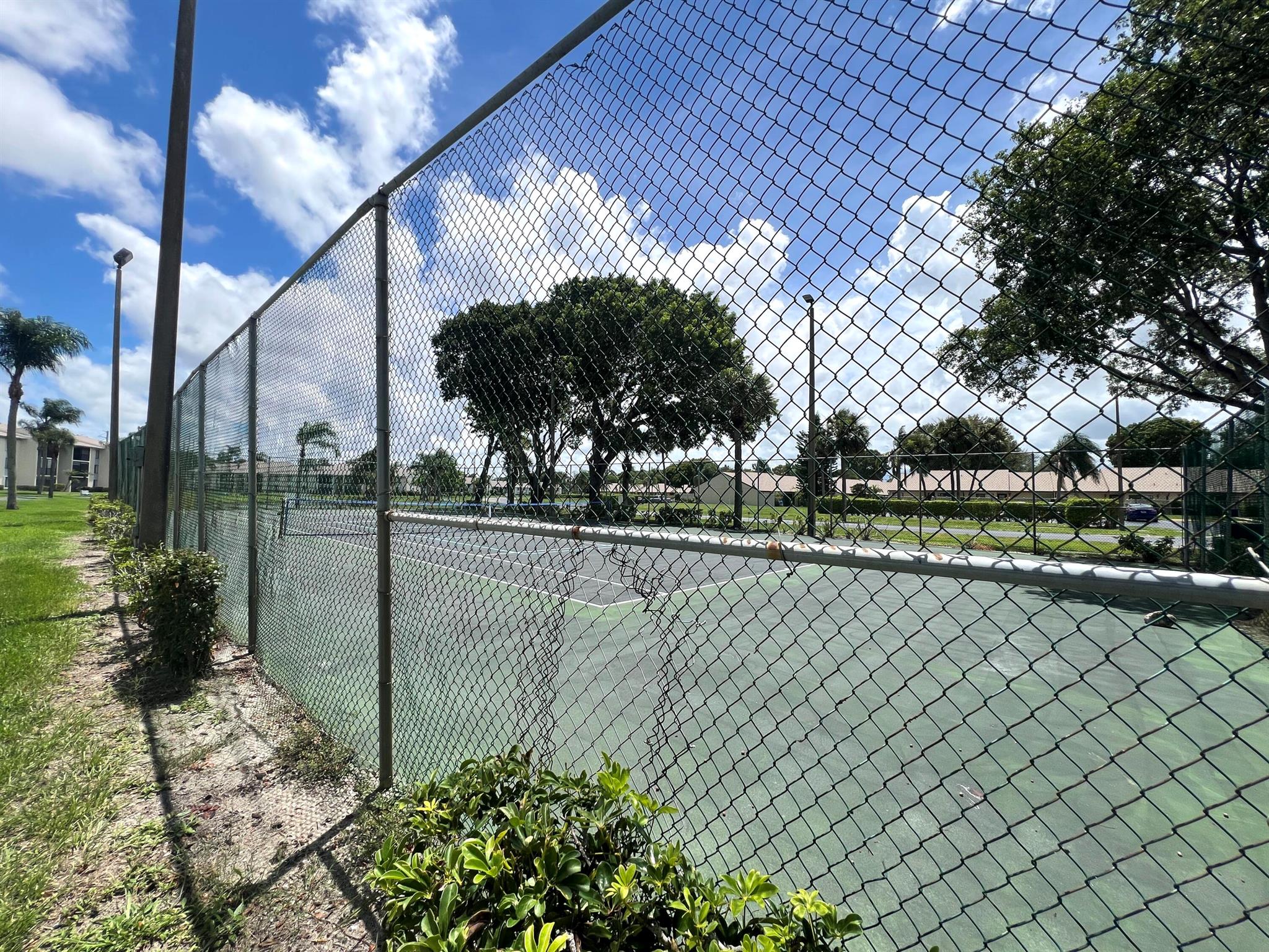 PALM CLUB VILLAGE II COND - Residential Lease