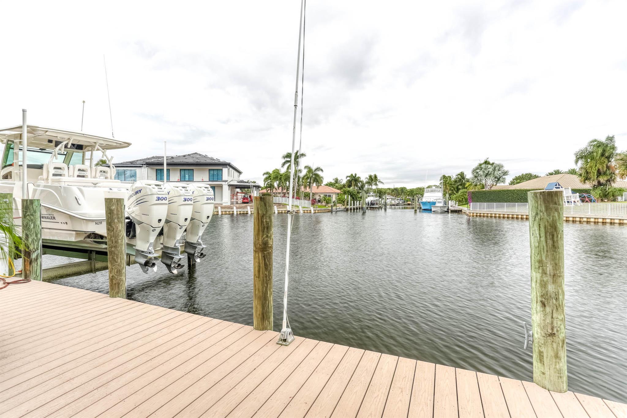 12293 Coconut Row