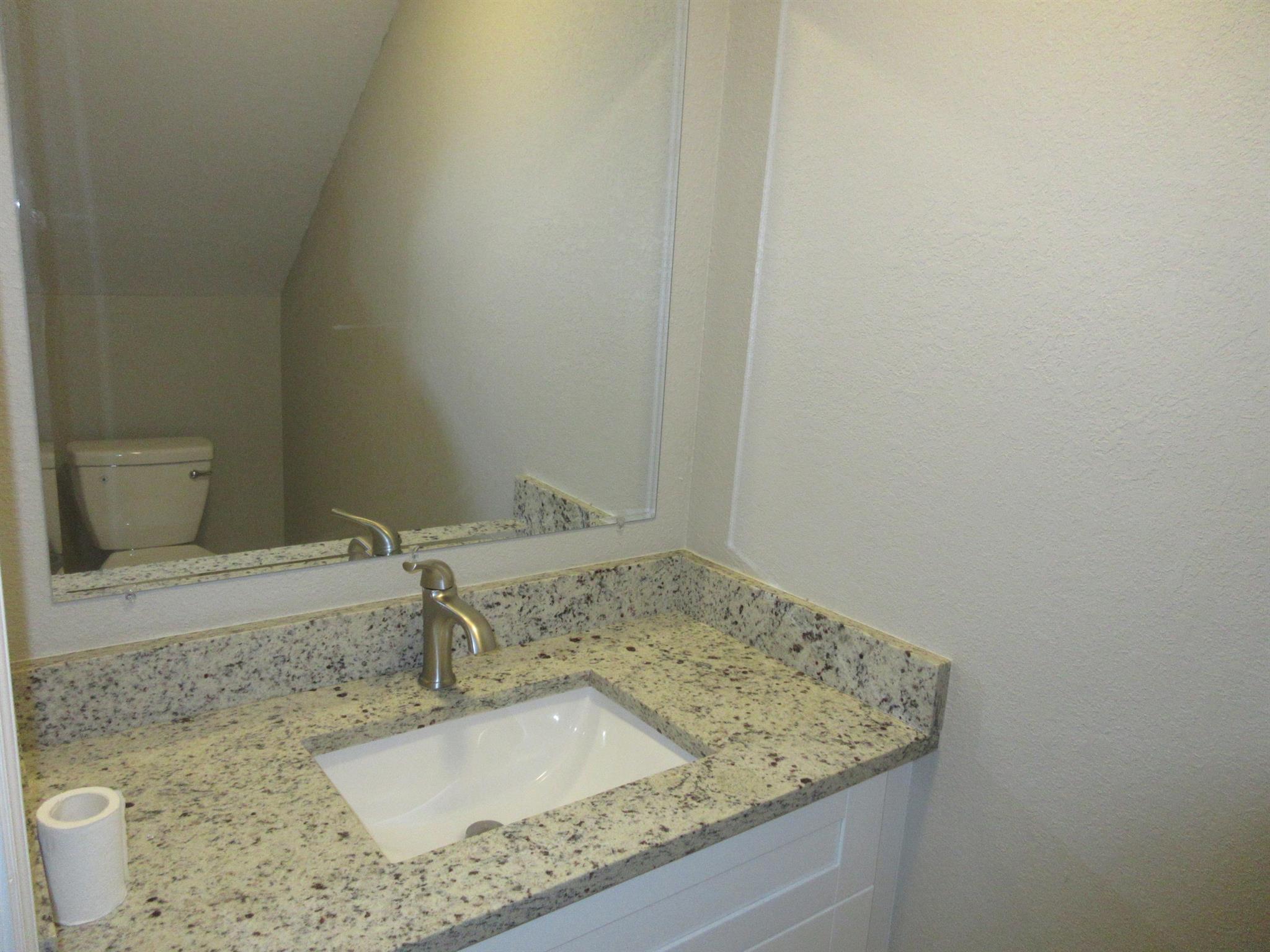 CYPRESS ESTATES OF PALM S - Residential Lease