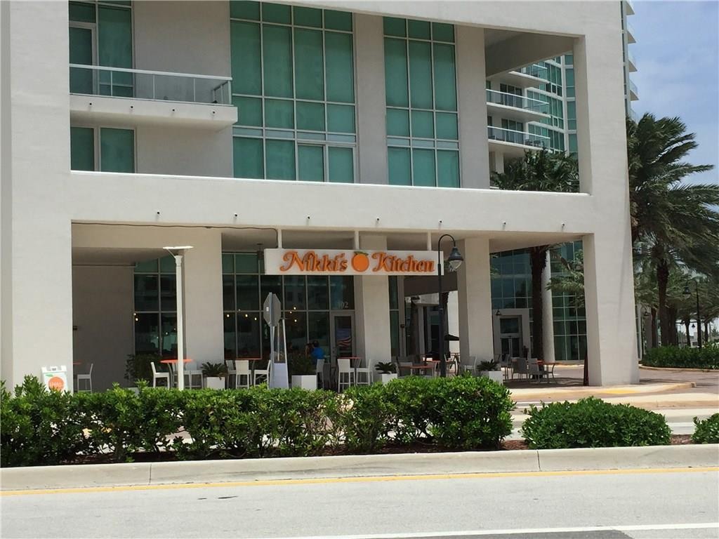 Pompano Beach Club south - Residential
