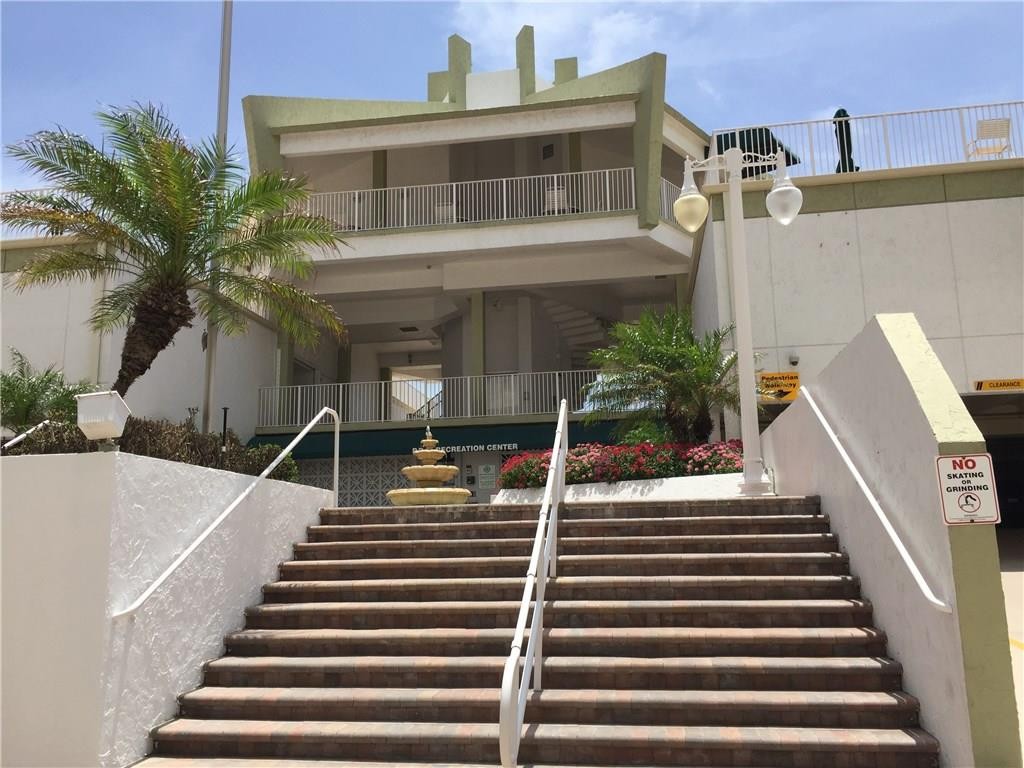 Pompano Beach Club south - Residential
