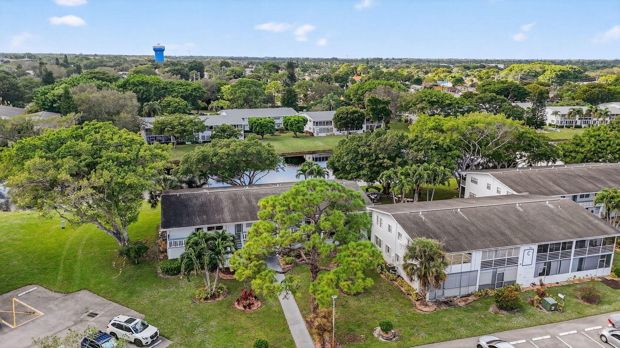 ISLEWOOD C CONDO - Residential