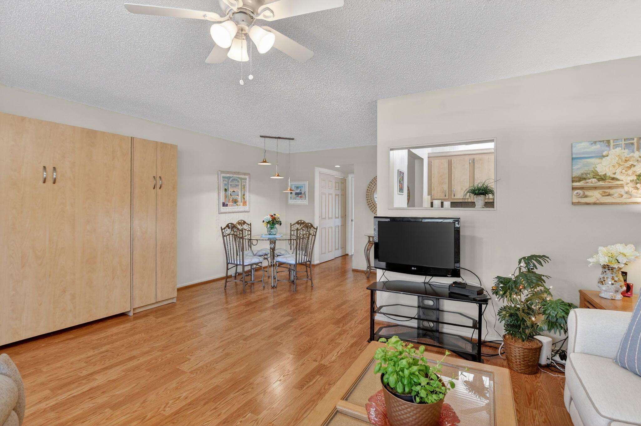 71 Islewood C Court C