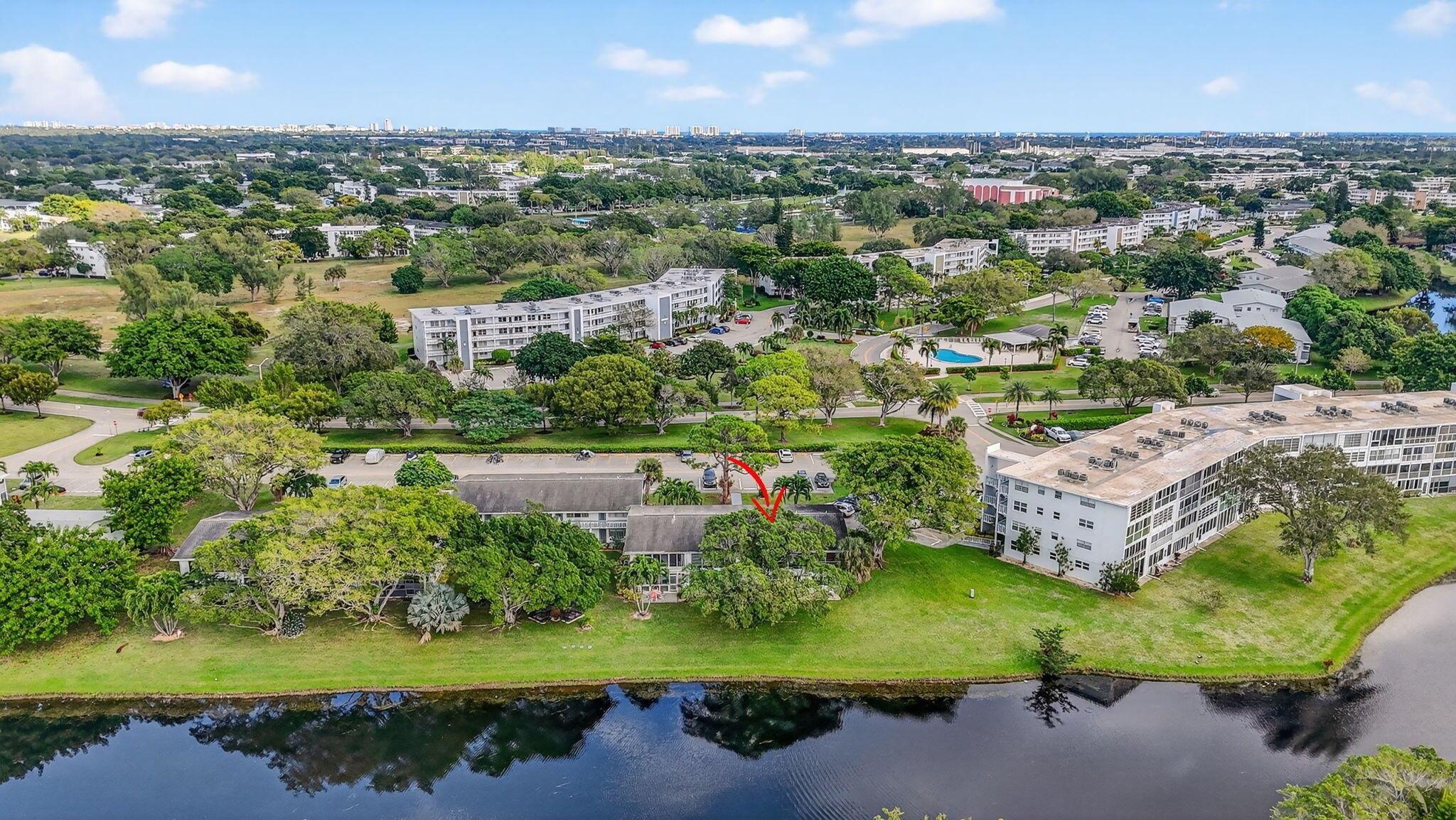 ISLEWOOD C CONDO - Residential