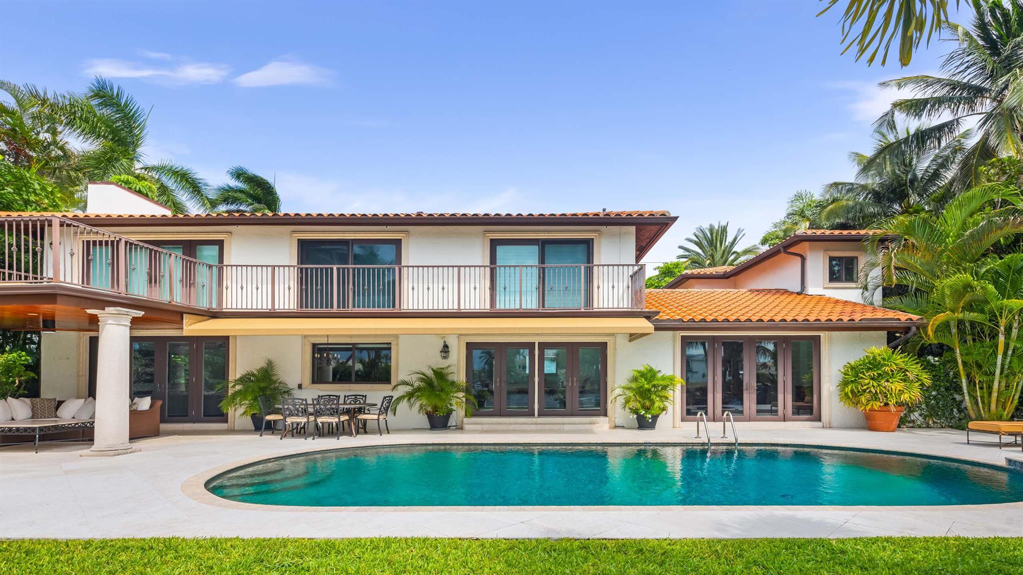 4304 Intracoastal Drive