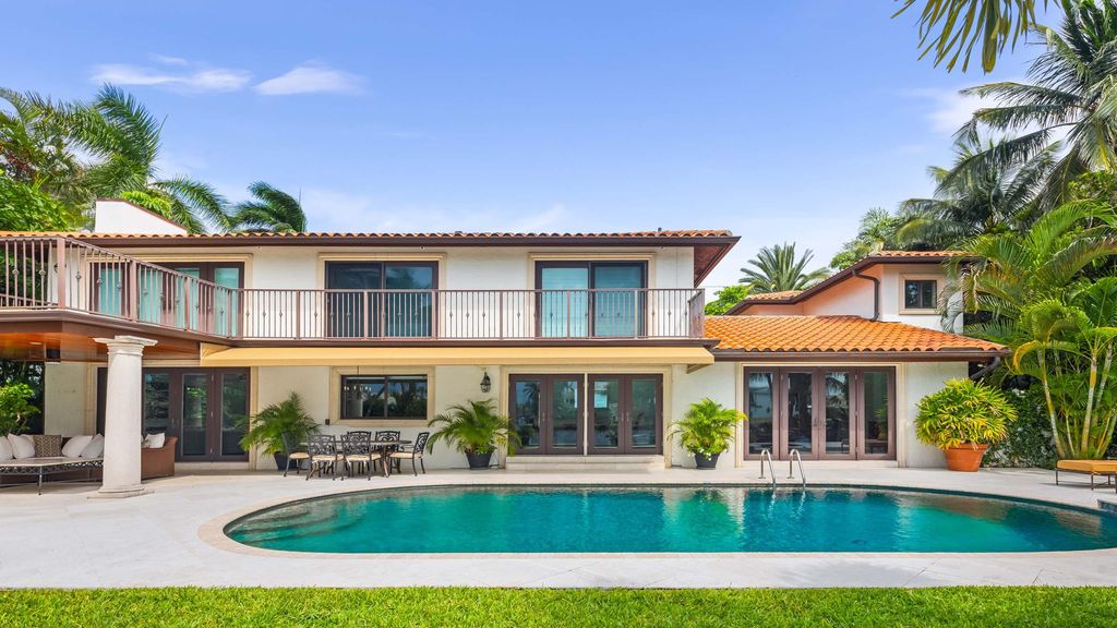 Photo of 4304 Intracoastal Drive, Highland Beach, FL 33487 (MLS # R11078006)