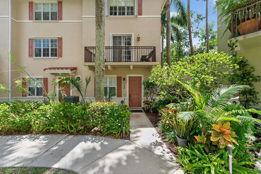 Photo of 120 Powell Lane, Jupiter, FL 33458 (MLS # R11120530)