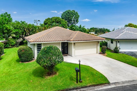 Tiny photo for 1752 Riverwood Lane, Coral Springs, FL 33071 (MLS # B26057180)