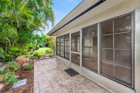 Tiny photo for 1752 Riverwood Lane, Coral Springs, FL 33071 (MLS # B26057180)