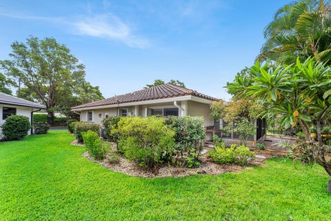 Tiny photo for 1752 Riverwood Lane, Coral Springs, FL 33071 (MLS # B26057180)