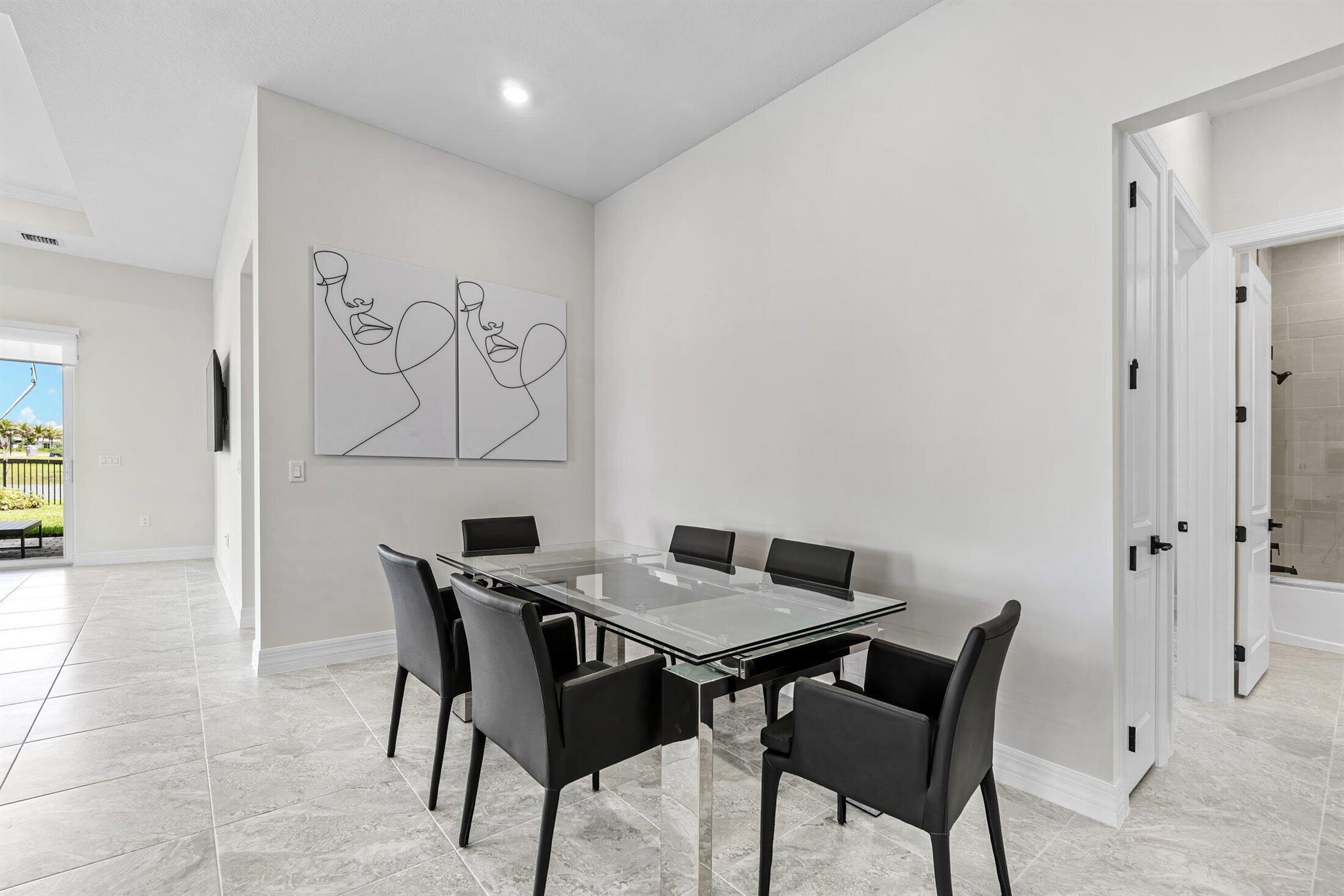 12325 Frontline Lane, Palm Beach Gardens, FL, 33412/$1,050,000 1 12325 Frontline Lane