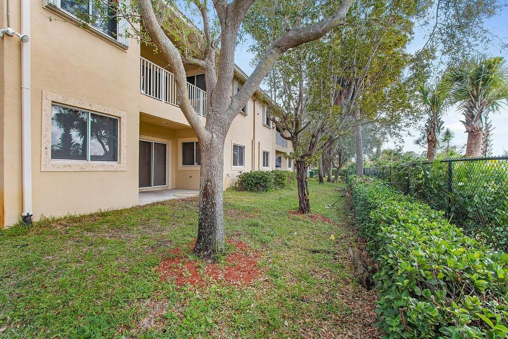 Photo of 8462 NW 40th Street, Coral Springs, FL 33065 (MLS # F10504237)