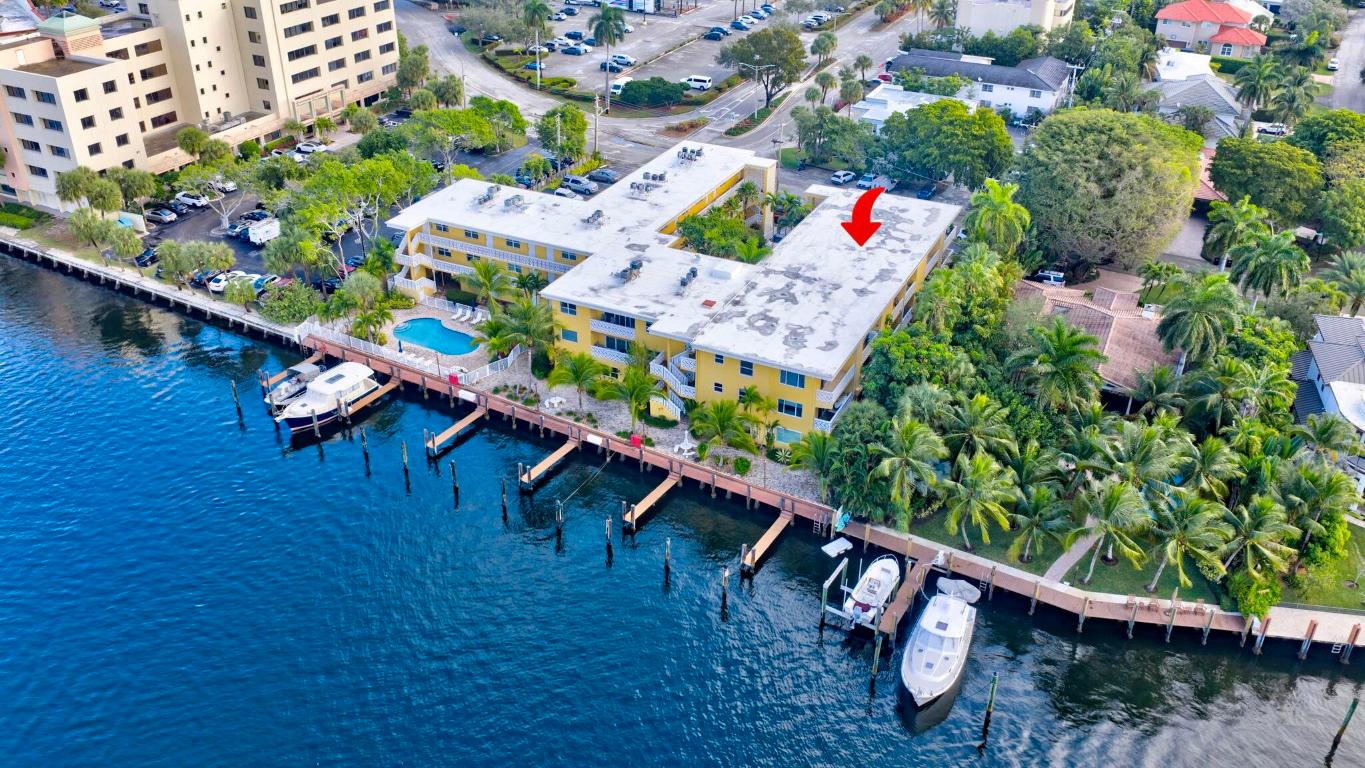 MIDDLE RIVER VILLAS CONDO - Residential