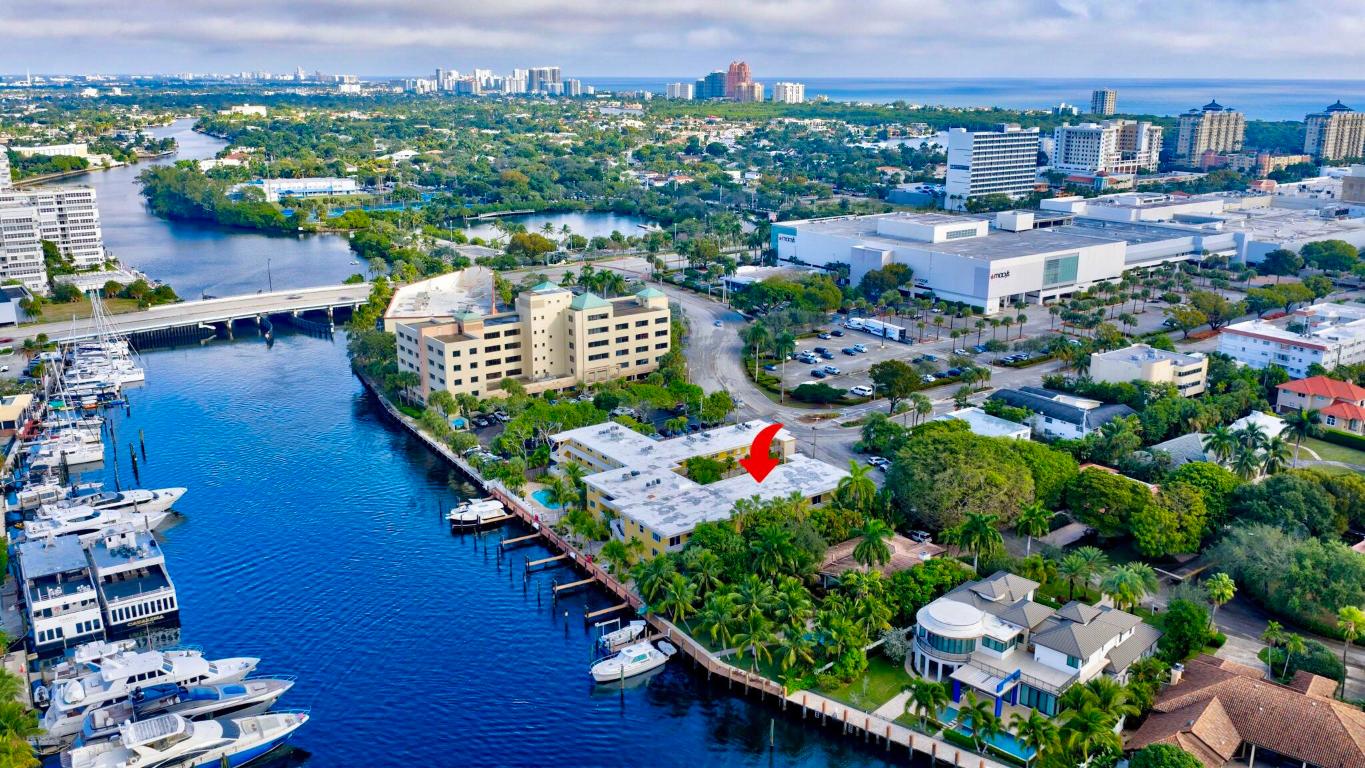 MIDDLE RIVER VILLAS CONDO - Residential