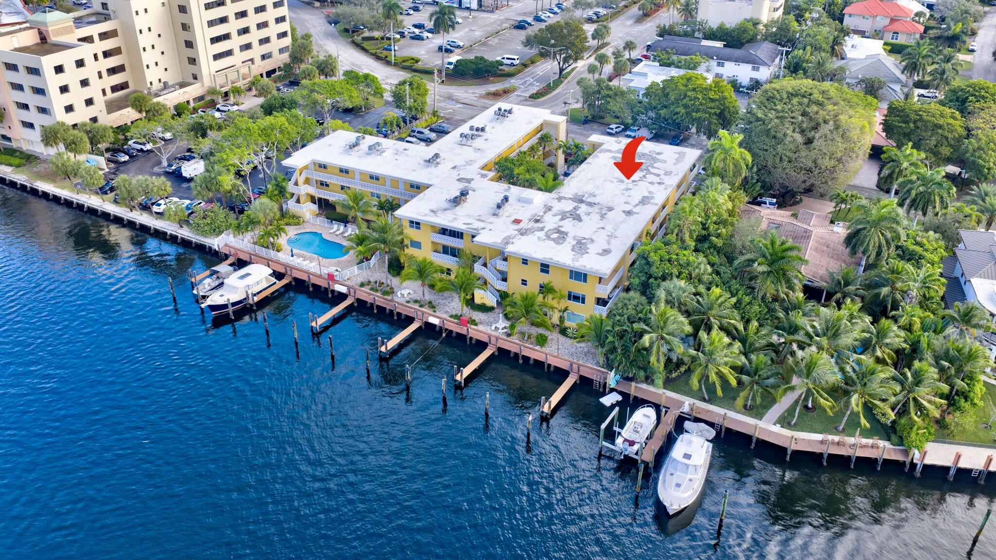 815 Middle River Drive 114