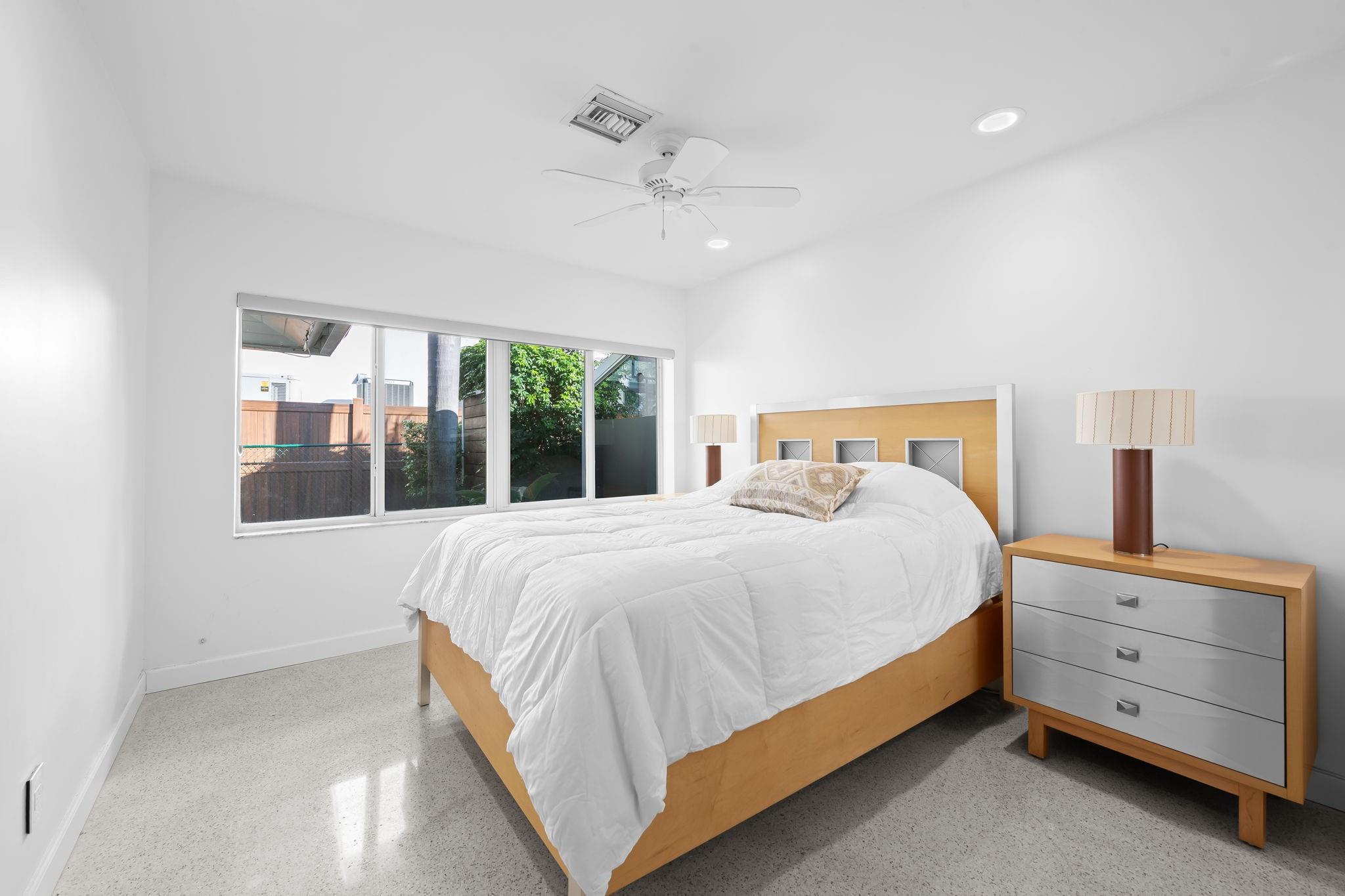 Coral Ridge Galt Add 27-4 - Residential Lease