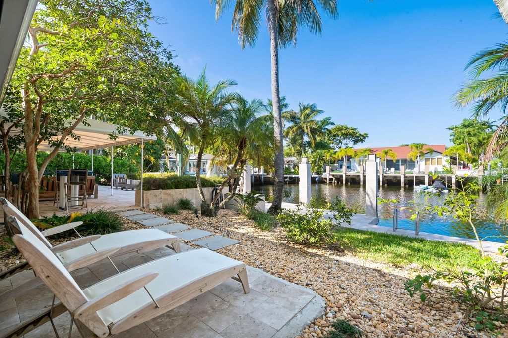 Photo of 2809 NE 25th St, Fort Lauderdale, FL 33305 (MLS # F10540312)