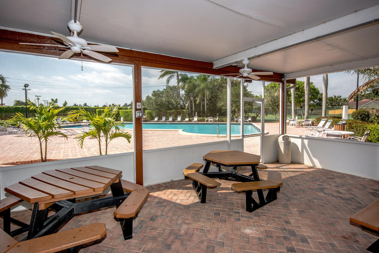 STRATHMORE ESTATES AT BOYNTON BEACH 1 - Residential