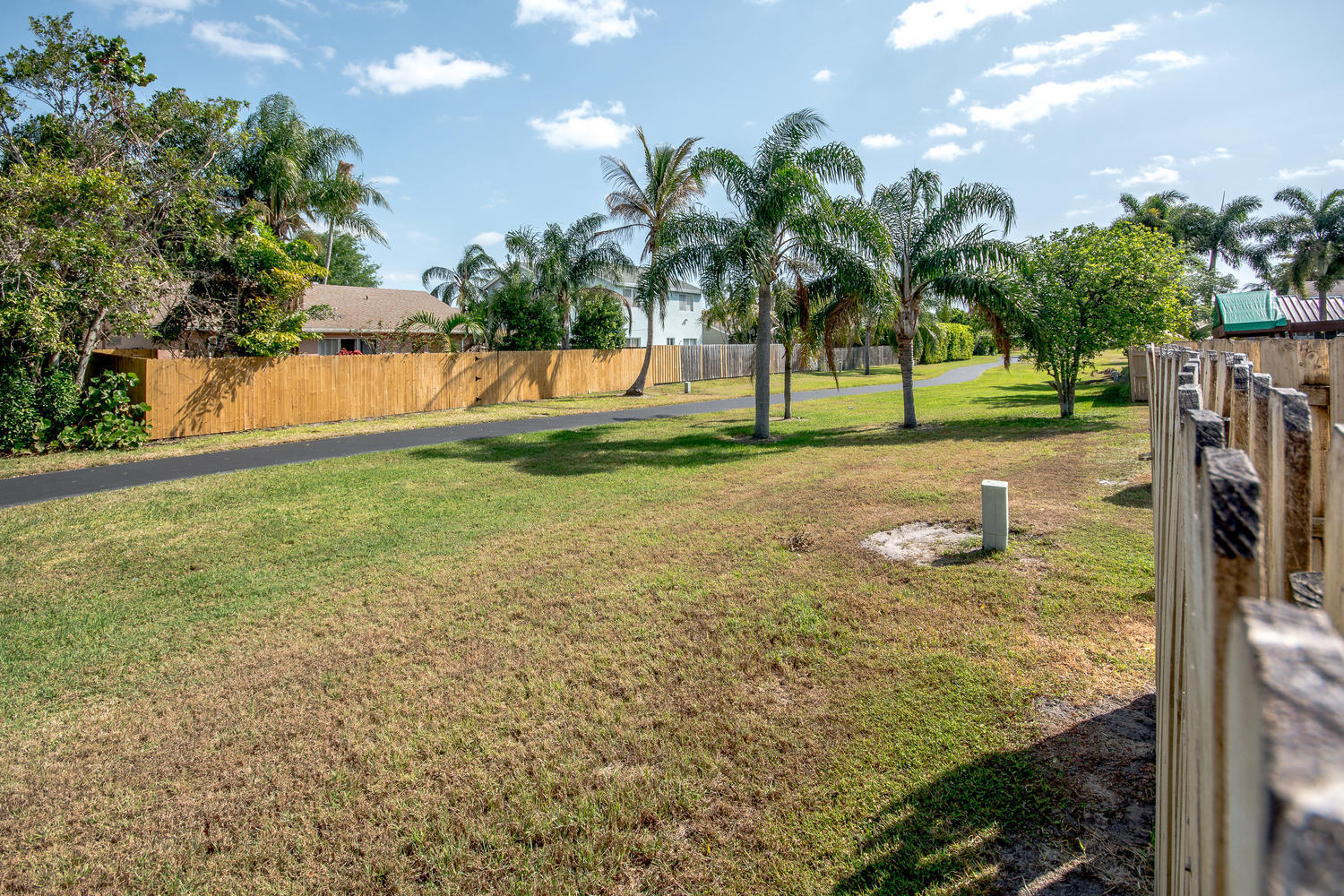 STRATHMORE ESTATES AT BOYNTON BEACH 1 - Residential