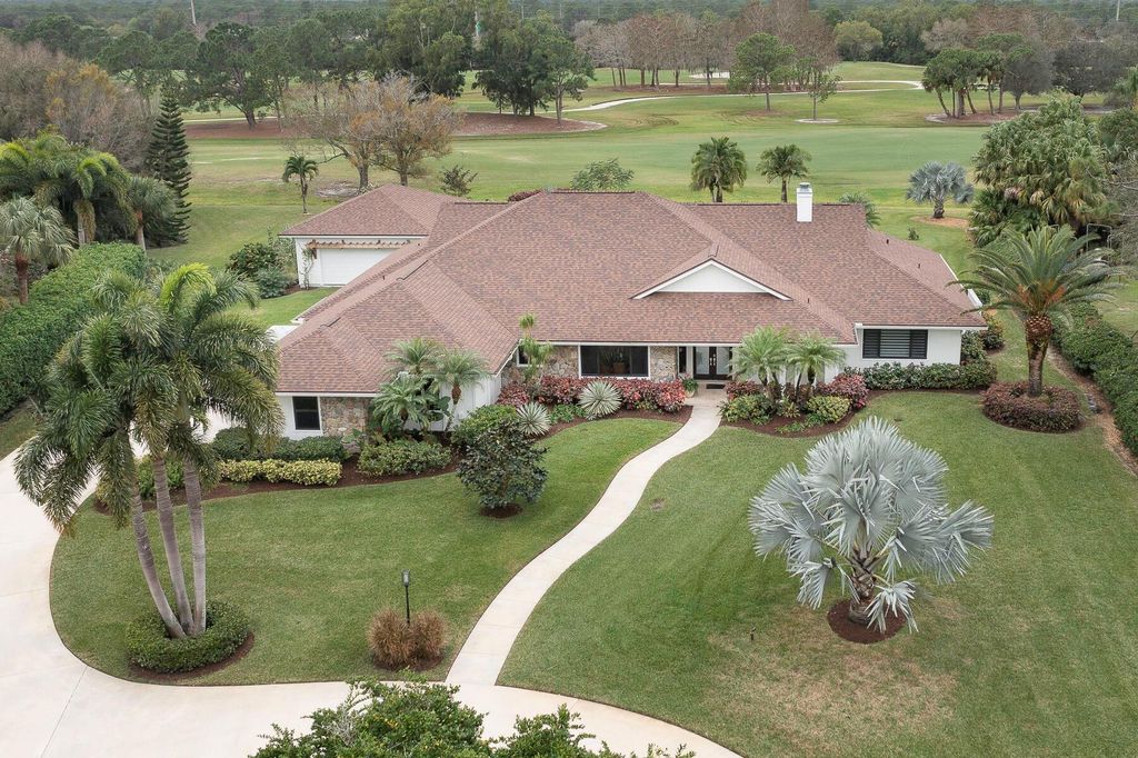 Photo of 1540 SW Saint Andrews Drive, Palm City, FL 34990 (MLS # R10952328)