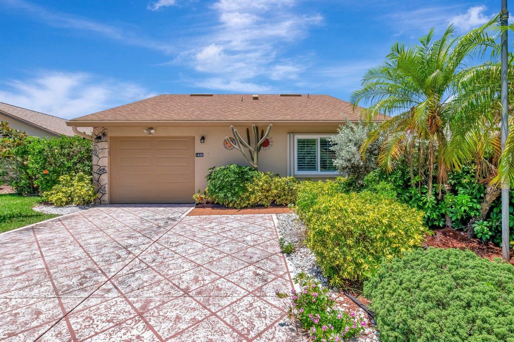 Photo of 1420 NW 27th Avenue, Delray Beach, FL 33445 (MLS # R11089765)