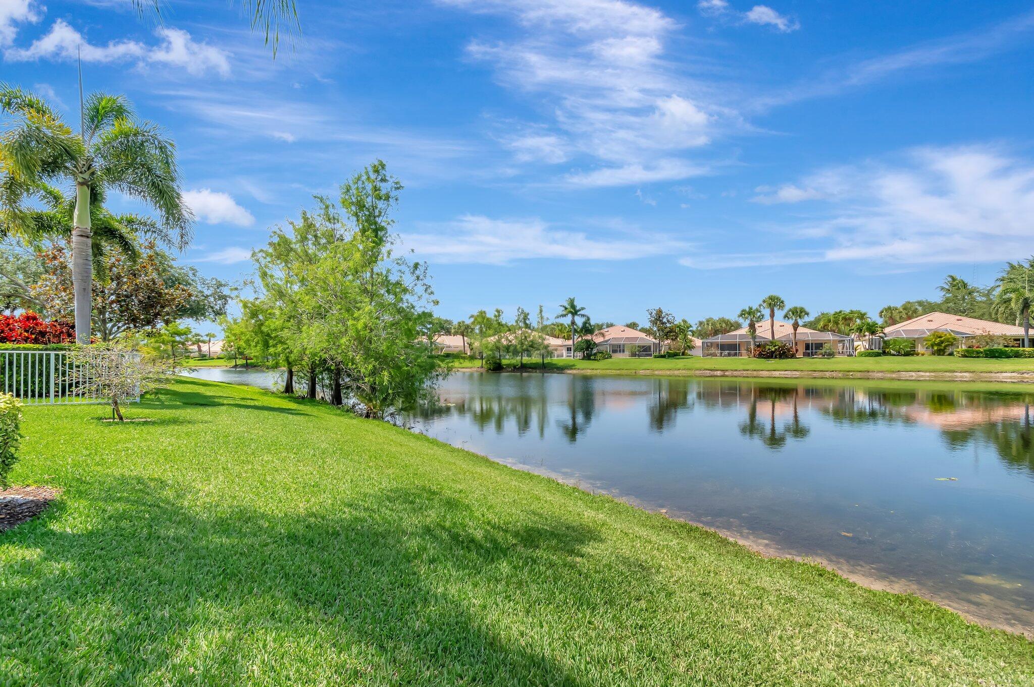 Wellington, Florida 33414, United States, 3 Bedrooms Bedrooms, ,3 BathroomsBathrooms,Residential,Active,209557