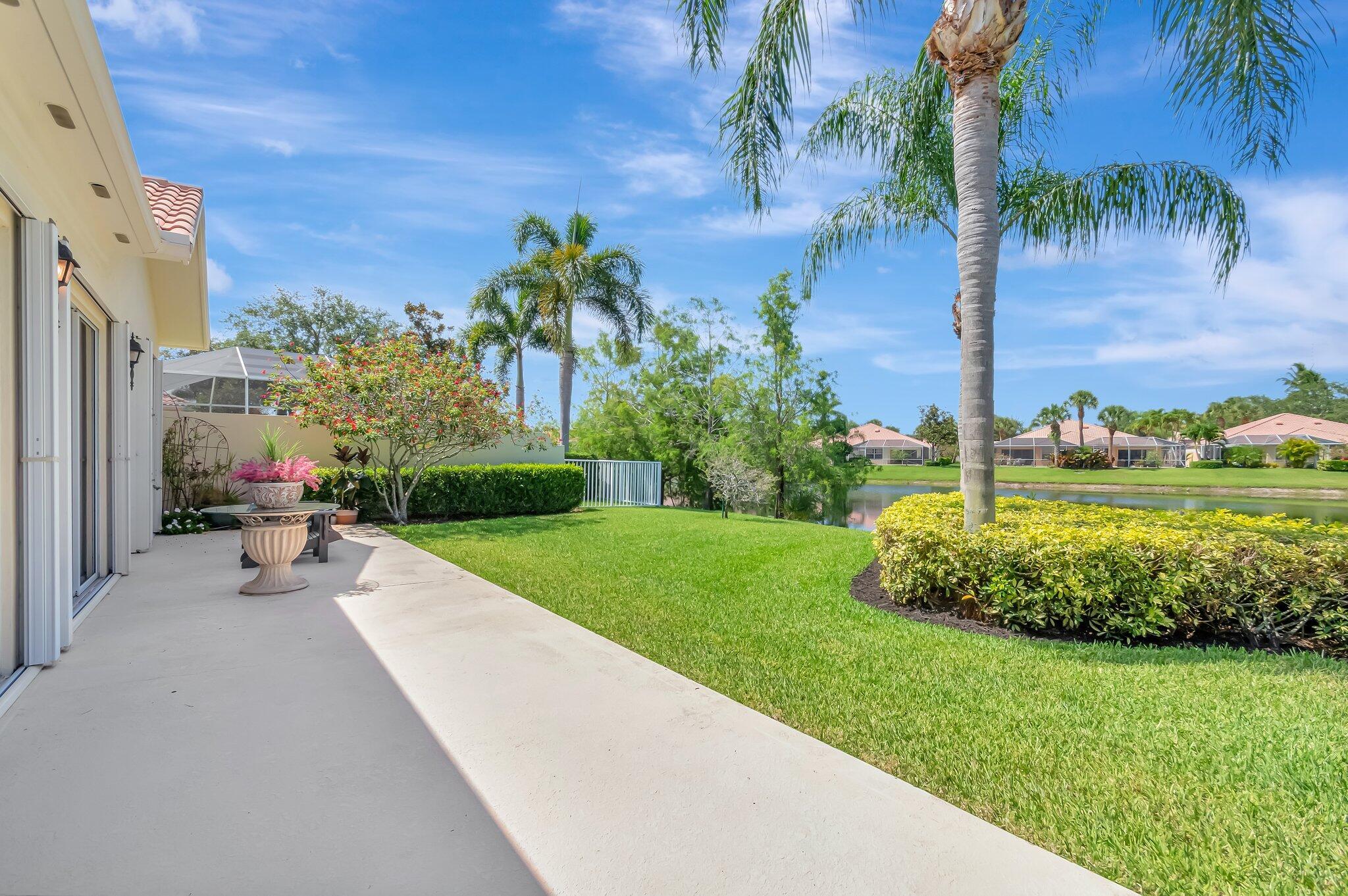 Wellington, Florida 33414, United States, 3 Bedrooms Bedrooms, ,3 BathroomsBathrooms,Residential,Active,209557