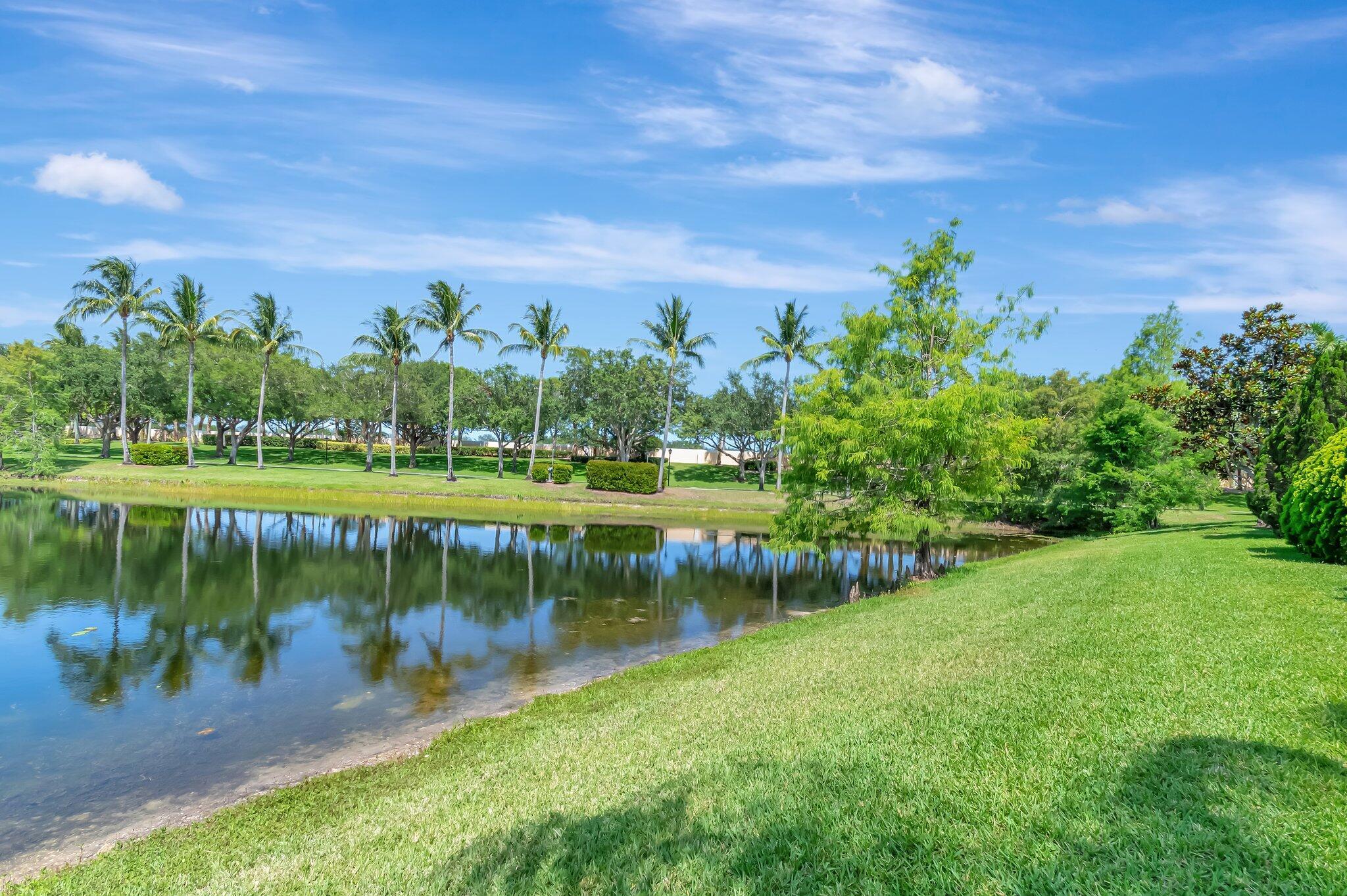 Wellington, Florida 33414, United States, 3 Bedrooms Bedrooms, ,3 BathroomsBathrooms,Residential,Active,209557