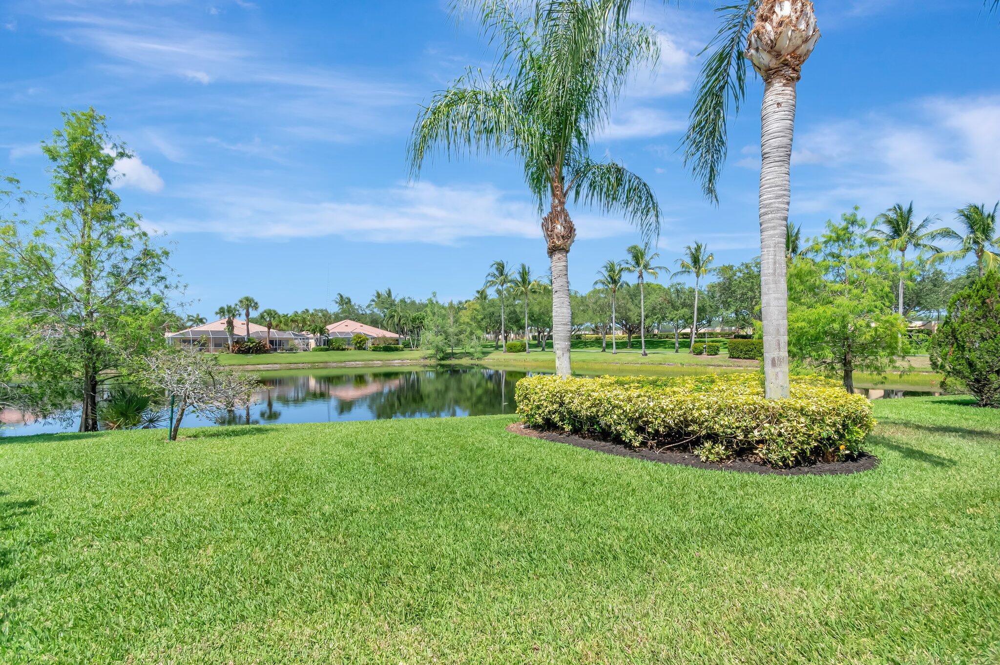 Wellington, Florida 33414, United States, 3 Bedrooms Bedrooms, ,3 BathroomsBathrooms,Residential,Active,209557