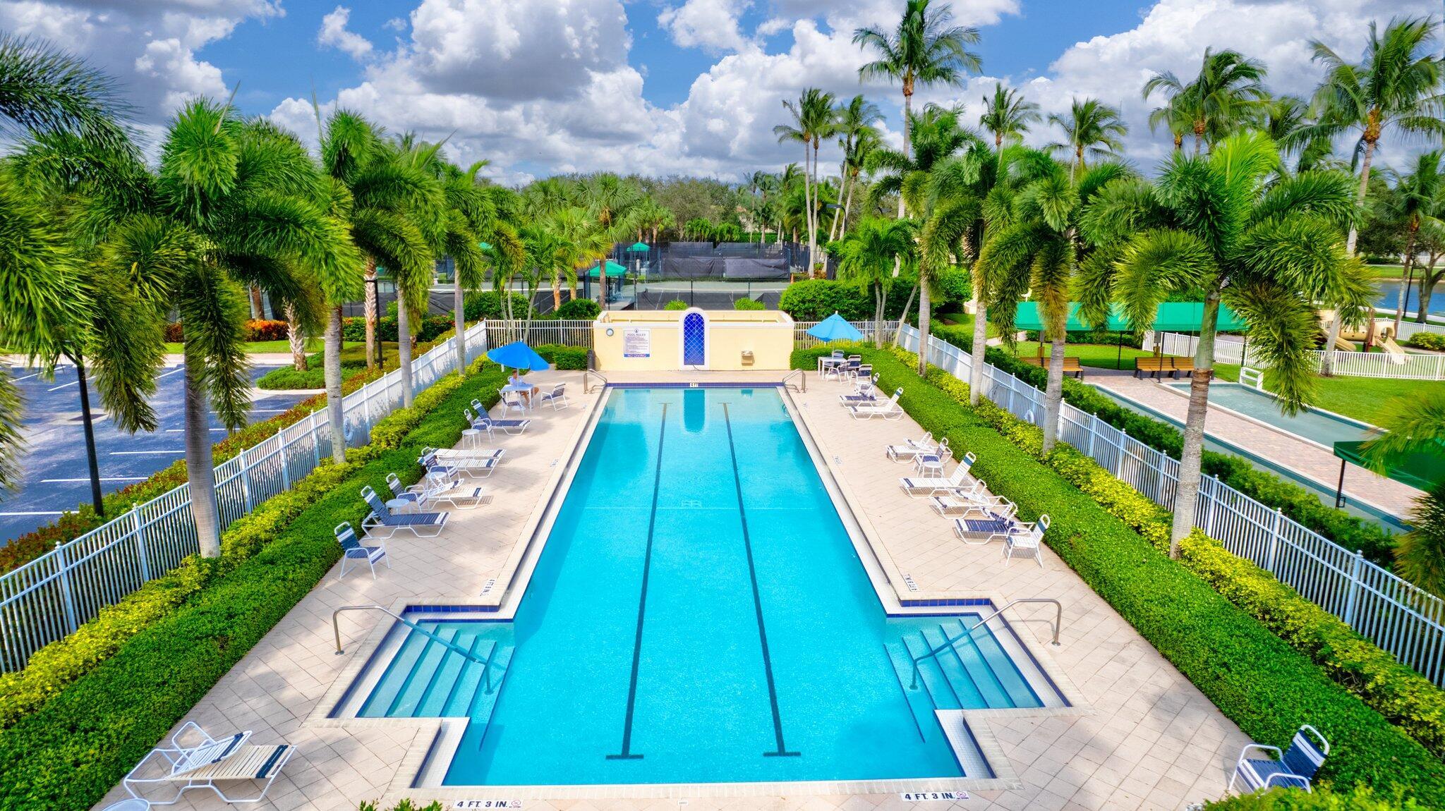 Wellington, Florida 33414, United States, 3 Bedrooms Bedrooms, ,3 BathroomsBathrooms,Residential,Active,209557